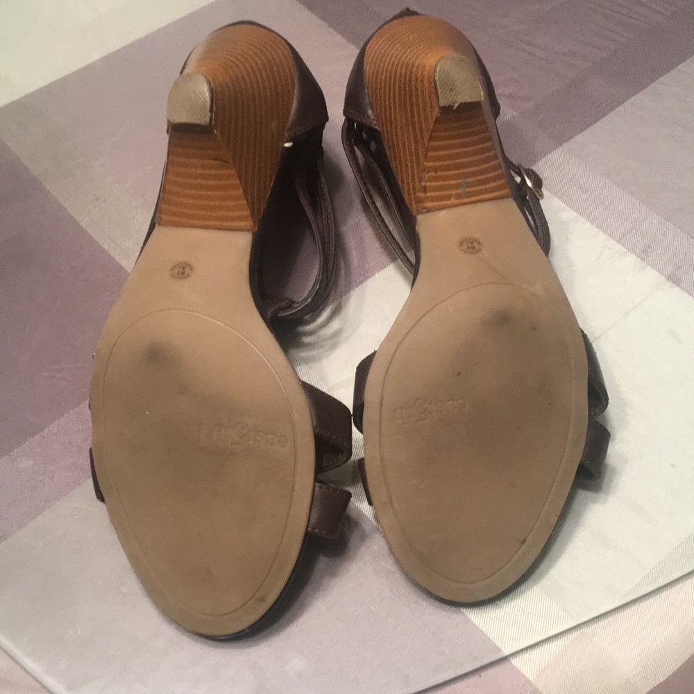 East 5th Brown Sandals - Picture 2 of 6